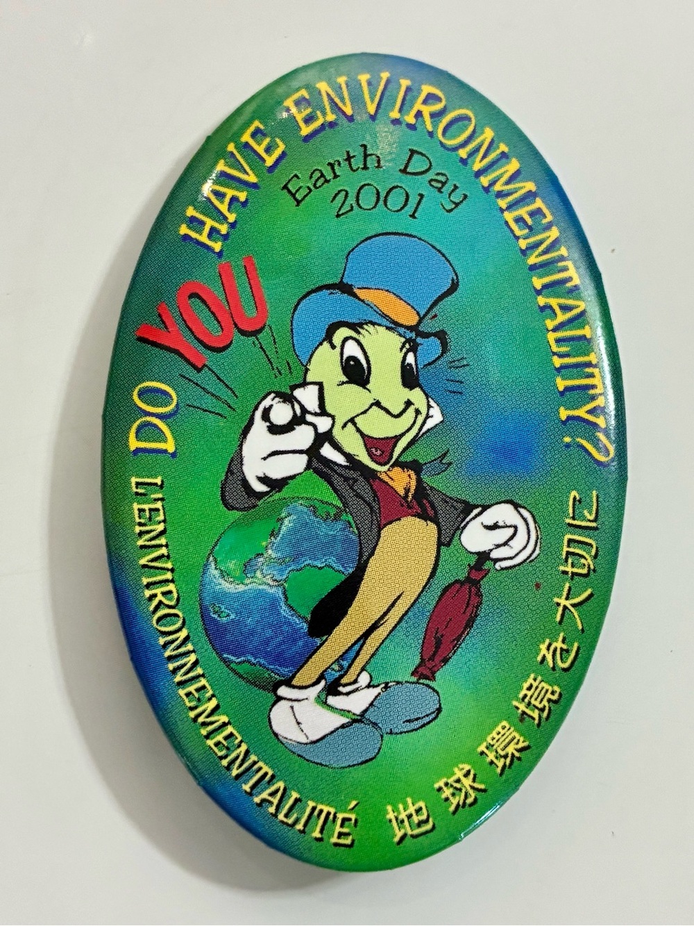 Earth Day 2001 Jiminy Cricket International Environmental Button - Green Blue